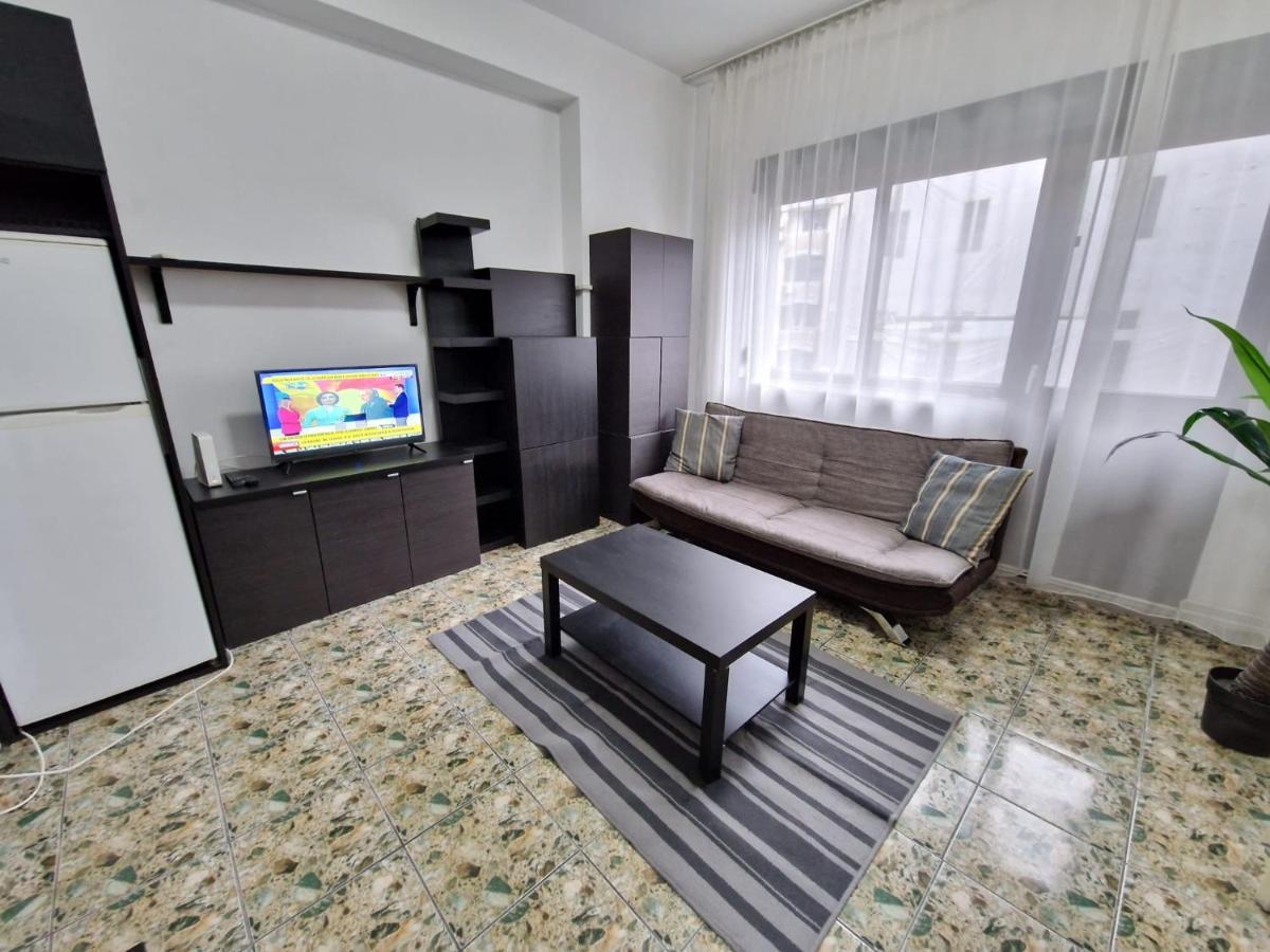 Global Downtown Apartments - Universitate - Calea Victoriei Бухарест Екстер'єр фото