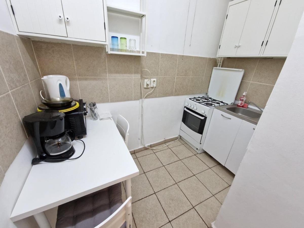 Global Downtown Apartments - Universitate - Calea Victoriei Бухарест Екстер'єр фото
